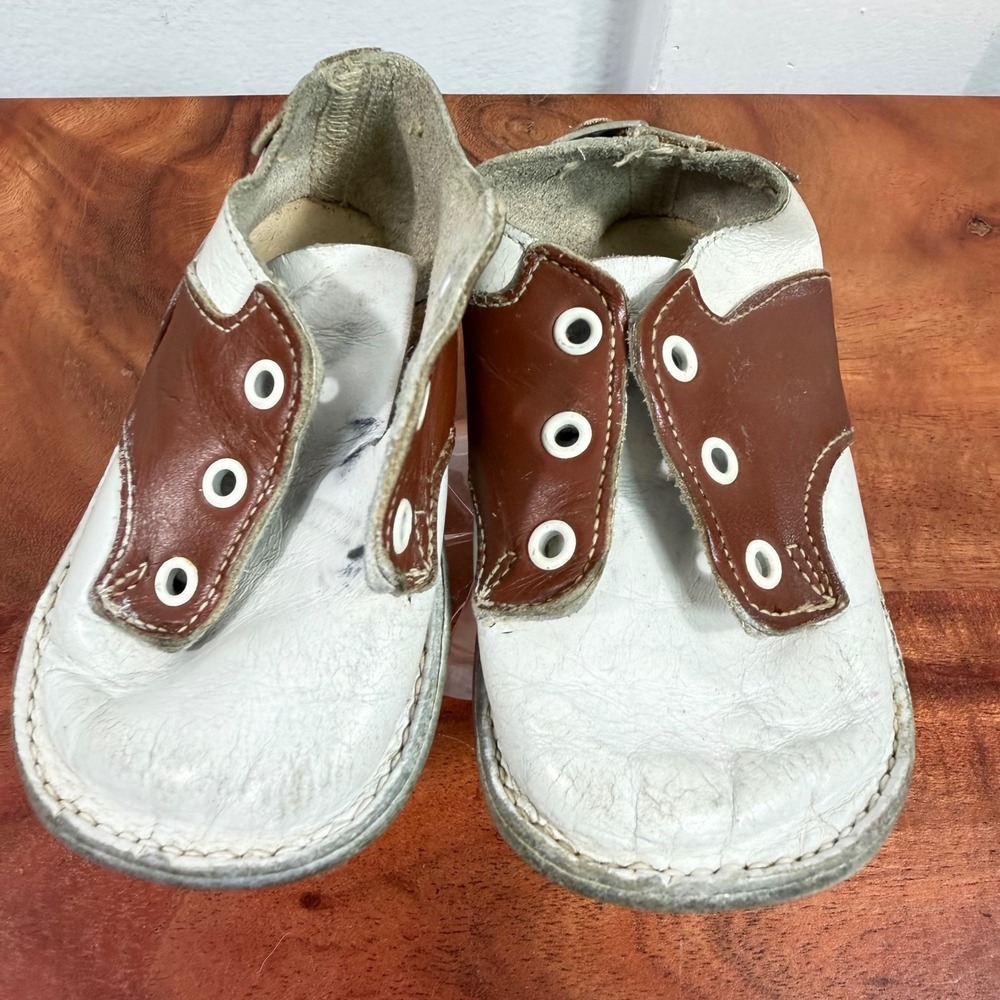 Vintage Leather Baby Saddle Shoes Brown White Buckle Heel Infant EST Sz 2 1950s
